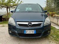 usata Opel Zafira metano benzina