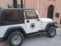 Usata Jeep Wrangler 1997 Bianco SUV