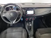 Usata Alfa Romeo Giulietta Tech Edition 120 CV (88 kW) 2020 Nero Utilitaria