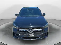 Usata Mercedes GLA200 AMG Line Premium Plus 150 CV (110 kW) 2024 Nero SUV
