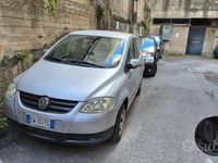 Usata VW Fox 54 CV (39 kW) 2005 Grigio Utilitaria