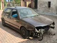 Usata VW Golf III GTI 150 CV (110 kW) 1992 Viola Utilitaria