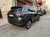 Usata Jeep Compass 120 CV (88 kW) 2019 Grigio SUV