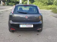 Usata Fiat Punto Evo Dynamic 69 CV (50 kW) 2011 Nero Utilitaria