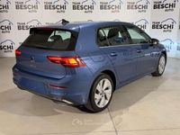 Usata VW Golf VIII Style 150 CV (110 kW) 2025 Blu anemone Berlina