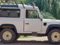 Usata Land Rover Defender 122 CV (89 kW) 1999 Station wagon