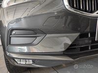 Usata Volvo XC60 Momentum 235 CV (172 kW) 2021 Grigio SUV