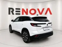 Usata Renault Austral Techno 199 CV (146 kW) 2023 Bianco SUV