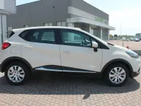 Usata Renault Captur 90 CV (66 kW) 2015 Beige SUV