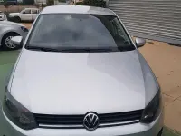 Usata VW Polo Trendline 75 CV (55 kW) 2017 Grigio Berlina