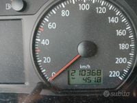 Usata VW Polo 64 CV (47 kW) 2009 Grigio Utilitaria