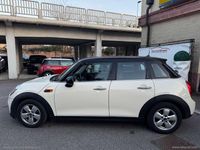 Usata Mini Cooper 136 CV (100 kW) 2015 Beige Utilitaria