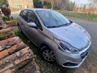 Usata Peugeot 208 Active 75 CV (55 kW) 2015 Utilitaria