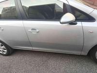 Usata Opel Corsa Edition 86 CV (63 kW) 2013 Argento Utilitaria