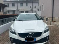 Occasion Volvo V40 CC 120 ch (88 kW) 2016 Blanc Break
