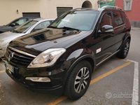 Usata Ssangyong (KGM) Rexton 155 CV (114 kW) 2014 Nero SUV