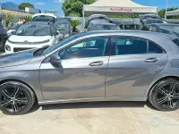 Usata Mercedes A200 Premium 136 CV (100 kW) 2016 Grigio Utilitaria