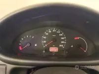Usata Nissan Micra SE 54 CV (39 kW) 2000 Blu Utilitaria