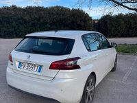 Usata Peugeot 308 131 CV (96 kW) 2019 Berlina