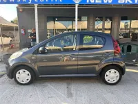 Usata Peugeot 107 Active 68 CV (50 kW) 2013 Grigio scuro Utilitaria