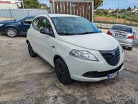 Usata Lancia Ypsilon 2014 Bianco Utilitaria