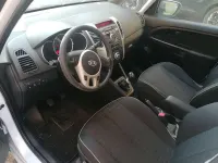 Usata Kia Venga Active 90 CV (66 kW) 2010 Bianco Utilitaria