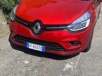 Usado Renault Clio IV 90 CV (66 kW) 2017 Rojo Berlina