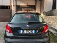 Usata Peugeot 207 73 CV (53 kW) 2013 Nero Berlina