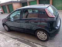 Usata Fiat Punto 75 CV (55 kW) 2015 Blu Utilitaria