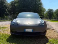 Usata Tesla Model 3 Performance 155 kW (211 CV) 2022 Grigio Berlina
