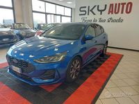 Usata Ford Focus ST 115 CV (84 kW) 2024 Blu Berlina
