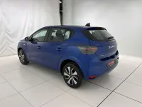 Nuova Dacia Sandero Expression 122 CV (89 kW) 2026 Blu iron Berlina