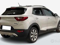 Usata Kia Stonic Style 81 CV (59 kW) 2023 Grigio SUV