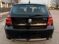 Usata BMW 118 143 CV (105 kW) 2011 Nero Utilitaria