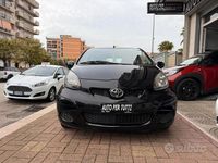 Usata Toyota Aygo 68 CV (50 kW) 2010 Nero Utilitaria