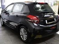 Usata Peugeot 208 Allure 75 CV (55 kW) 2016 Other Utilitaria