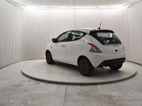 Usata Lancia Ypsilon Gold 70 CV (51 kW) 2023 Bianco Utilitaria