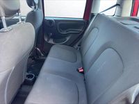 Usata Fiat Panda 70 CV (51 kW) 2024 Rosso Utilitaria