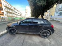 Usata Mercedes GLA200 Edition 136 CV (100 kW) 2018 Nero SUV
