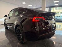 Usata Tesla Model Y Long Range AWD 378 kW (514 CV) 2024 Nero SUV