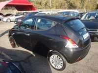 usata Lancia Ypsilon 1.2 69 CV 5 porte S&S Silver