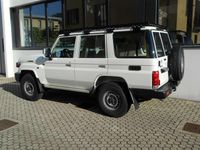 Nuova Toyota Land Cruiser 231 CV (169 kW) 2026 Bianco SUV