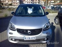 Usata Smart ForFour Passion 71 CV (52 kW) 2016 Grigio Utilitaria