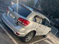 Usata Fiat Freemont 140 CV (102 kW) 2011 Grigio SUV