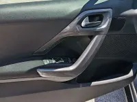 Usata Peugeot 2008 Allure 99 CV (72 kW) 2017 Grigio SUV