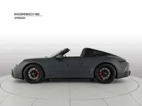 Usata Porsche 911 Carrera 4 GTS Targa 541 CV (397 kW) 2025 Grigio Cabrio