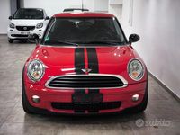 Usata Mini ONE 95 CV (69 kW) 2010 Rosso Utilitaria