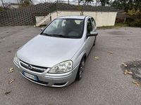 Usata Opel Corsa 75 CV (55 kW) 2004 Berlina