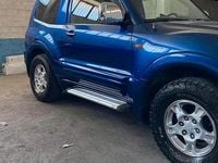 Usata Mitsubishi Pajero 2005 Blu SUV