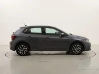 Usata VW Polo Life 95 CV (69 kW) 2022 Grigio Utilitaria